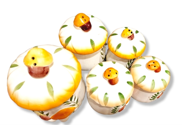 Set of 5 whimsical mushroom butterfly ceramic canisters - Picture 4 of 16